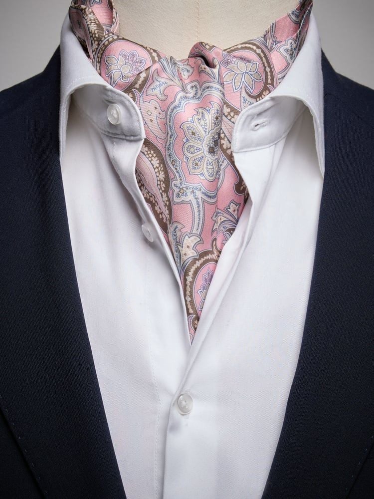 Pinkki Ascot