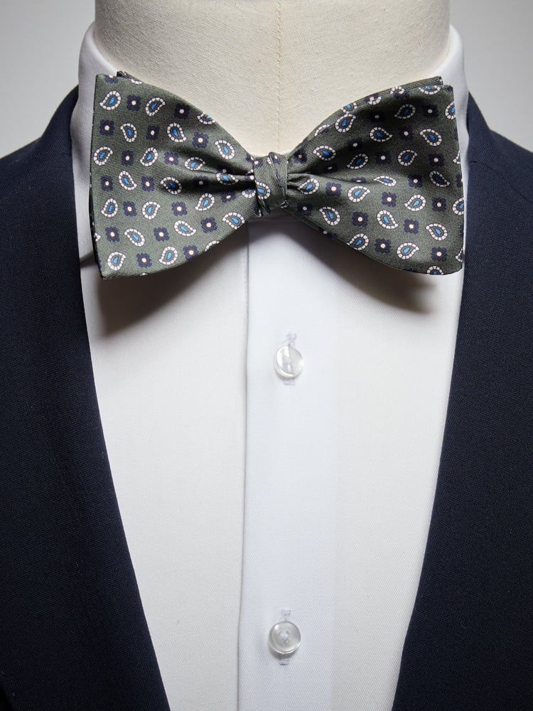 Green Bow Tie