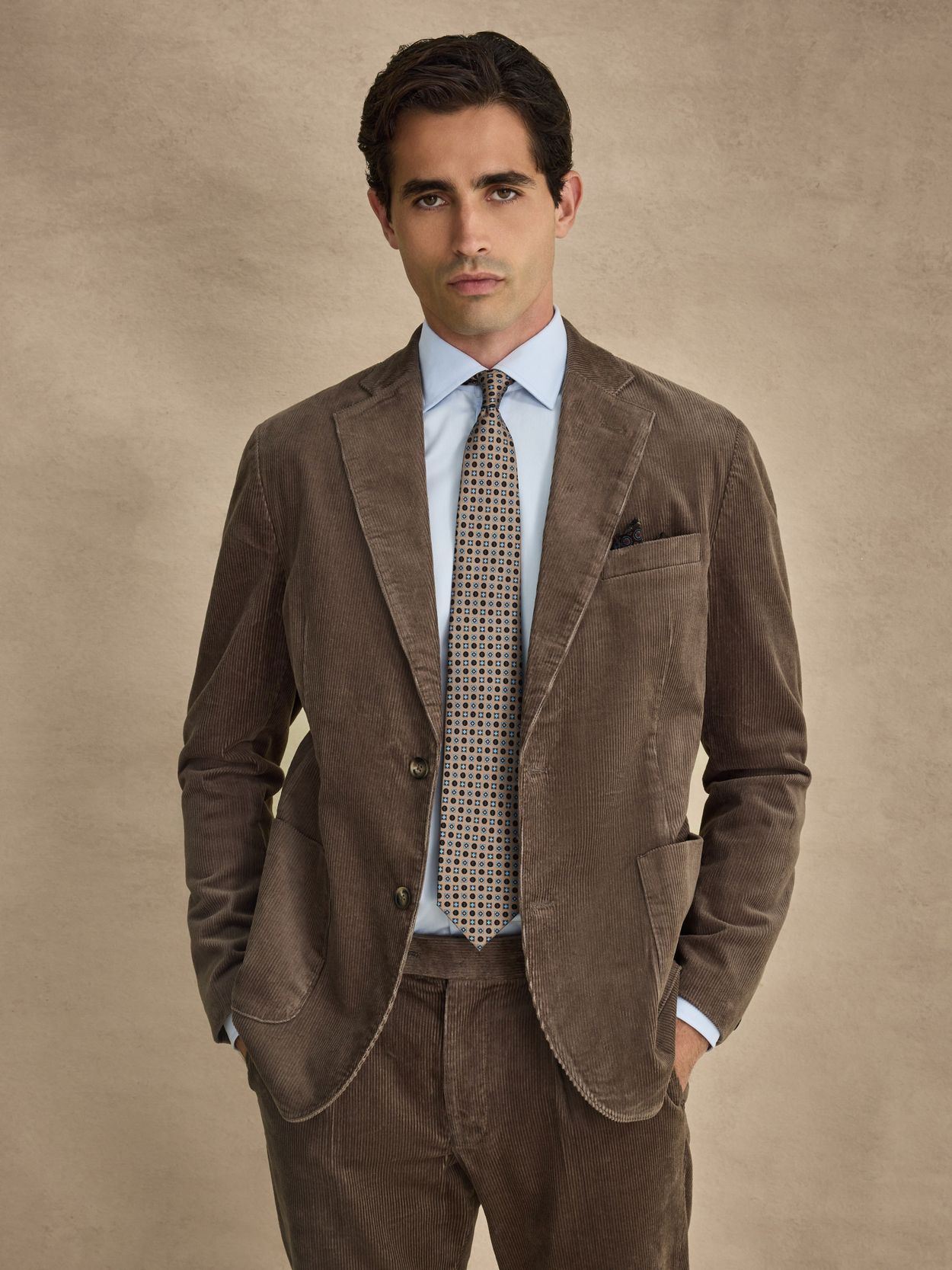 Image number 7 for product Taupe Fløjls Jakkesæt