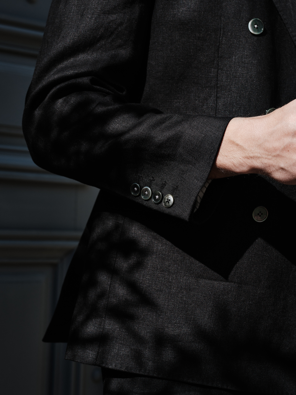 Image number 4 for product Black Double Breasted Linen Suit