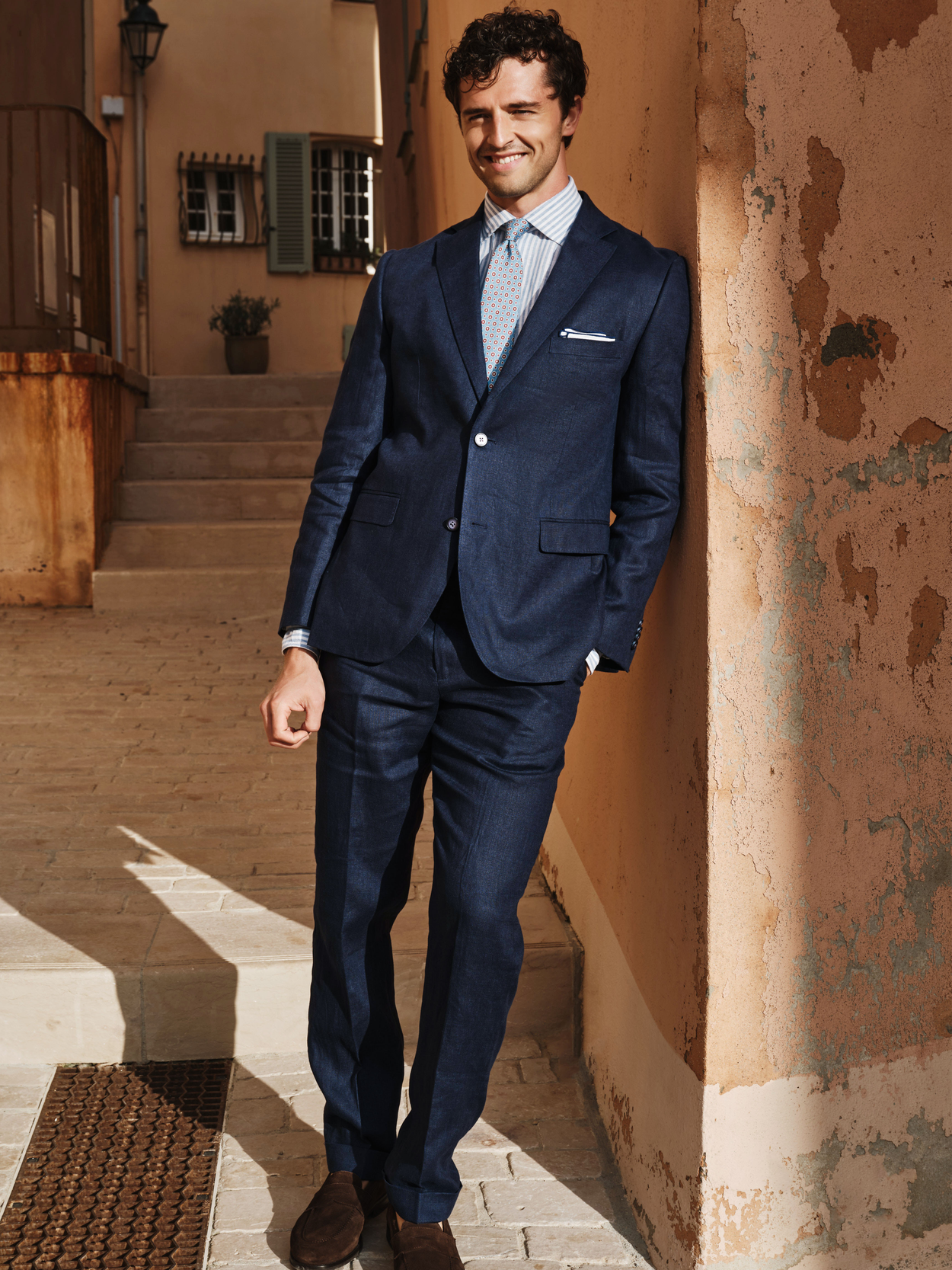 Image number 4 for product Marinblå Linnekostym