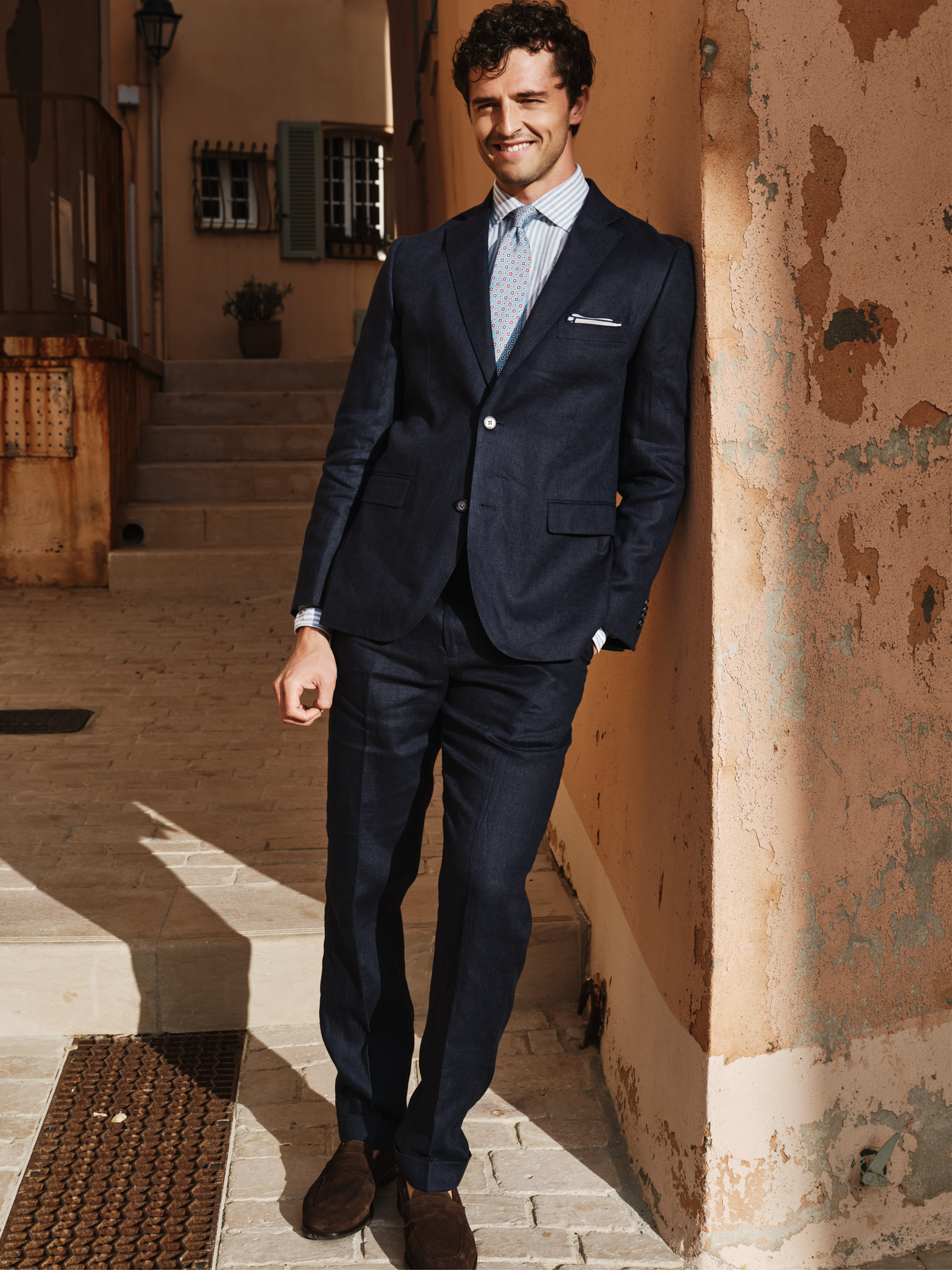Image number 4 for product Navy Blue Linen Suit