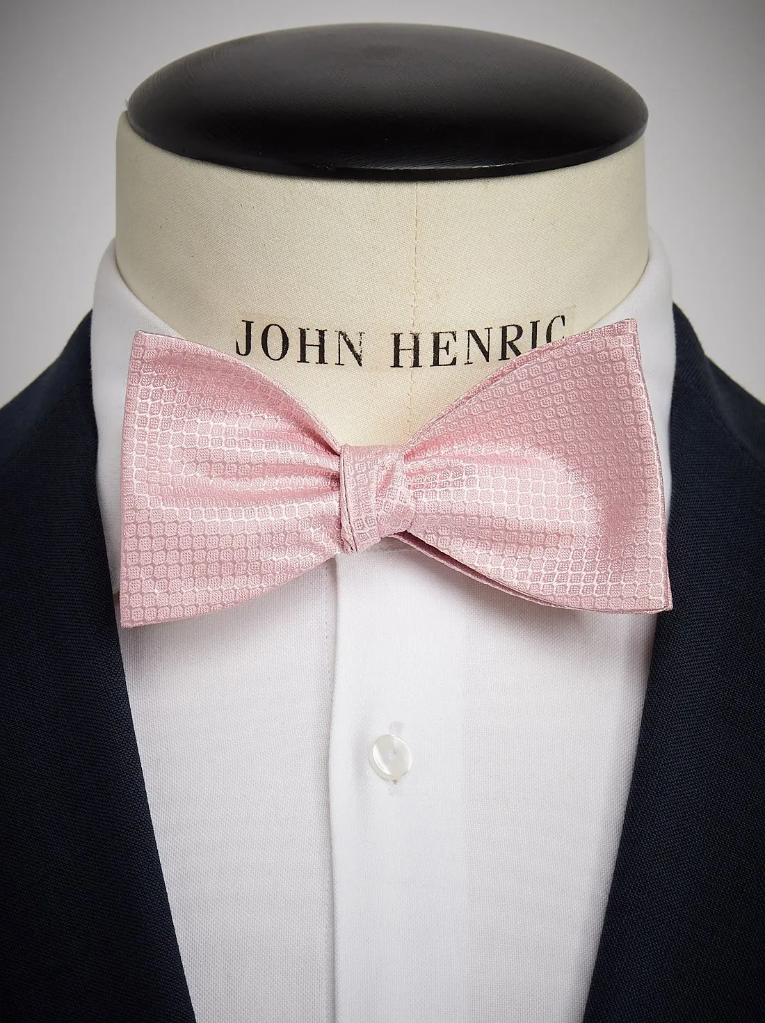 Pink Bow Tie Structure 