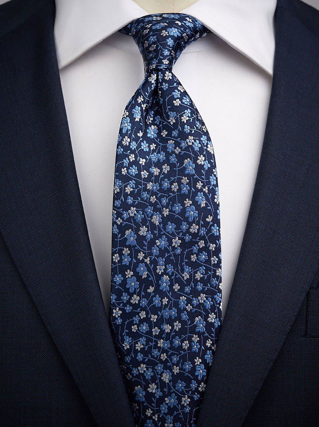 Blaue Geblümte Krawatte
