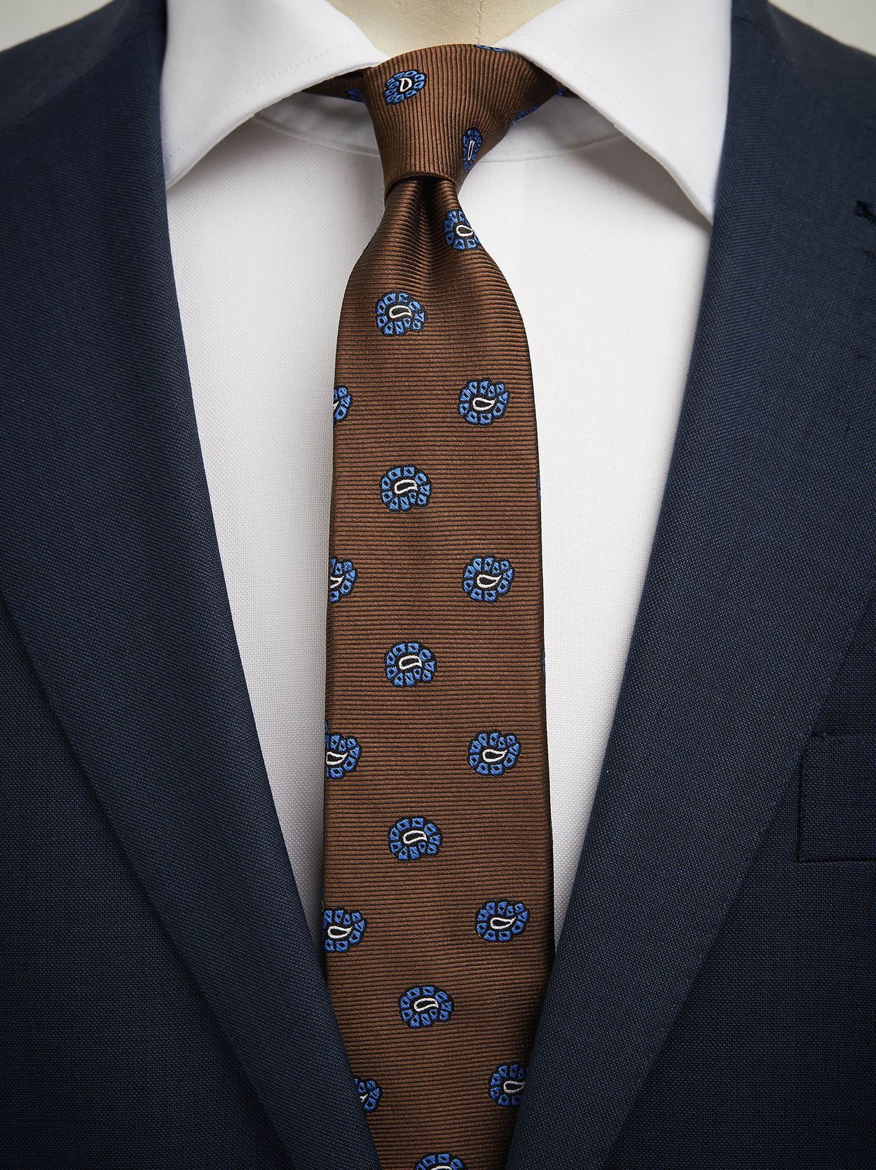 Braune Paisley Krawatte