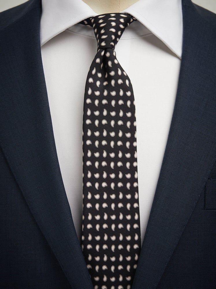 Black Tie