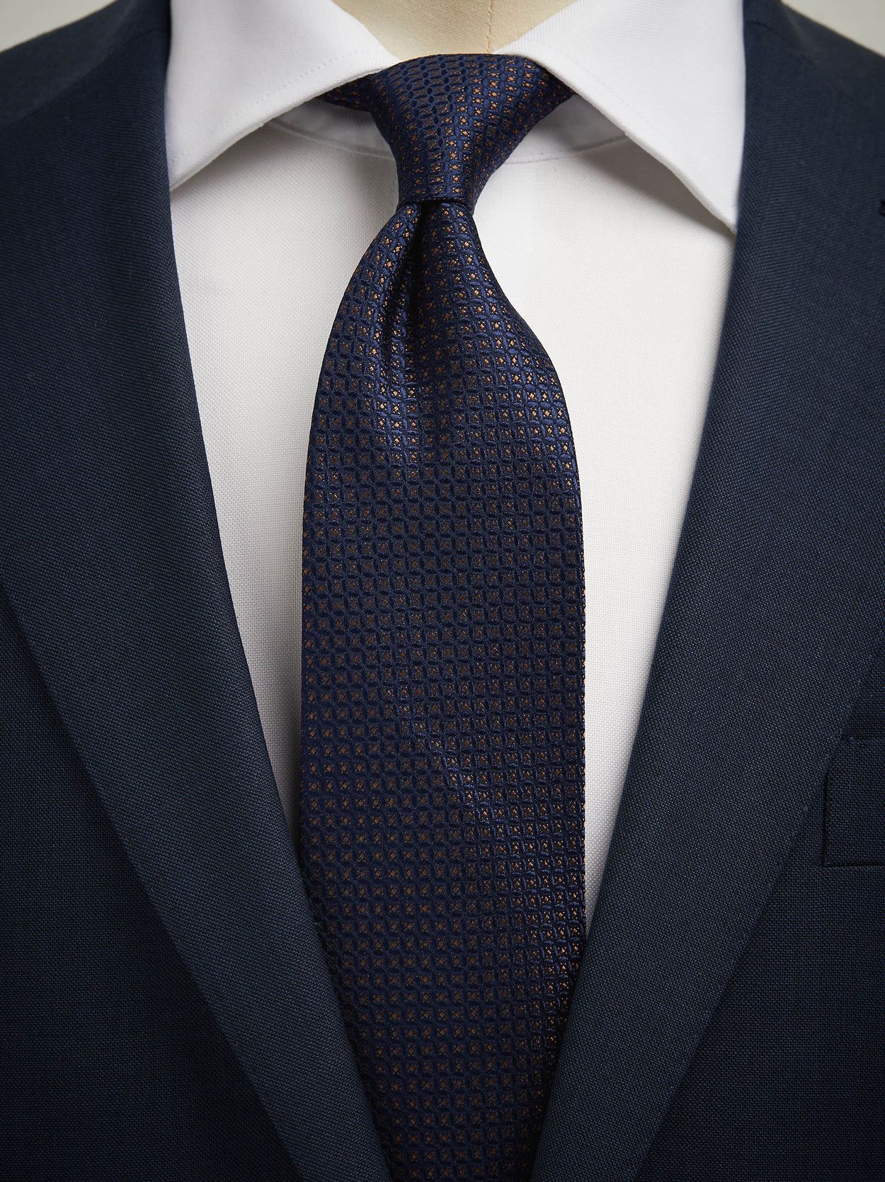 Navy Blue Tie Structure