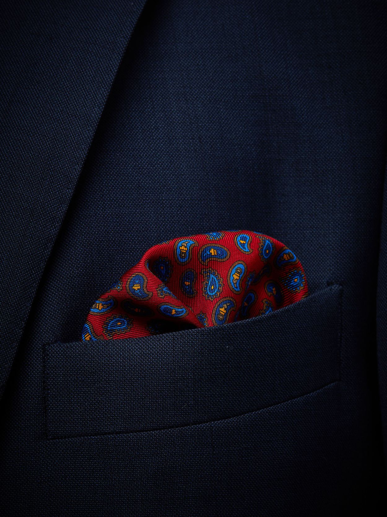Red Pocket Square Small Paisley