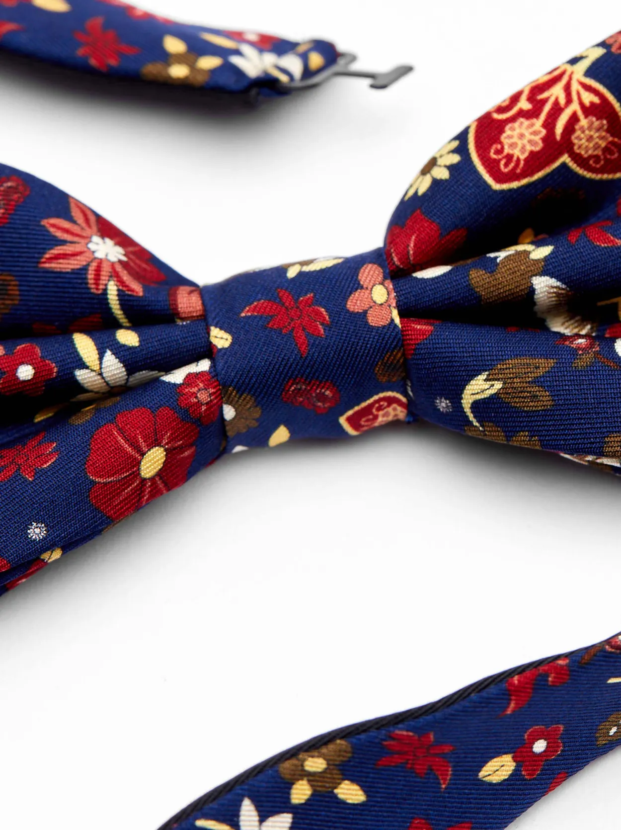 Blue Bow Tie Floral
