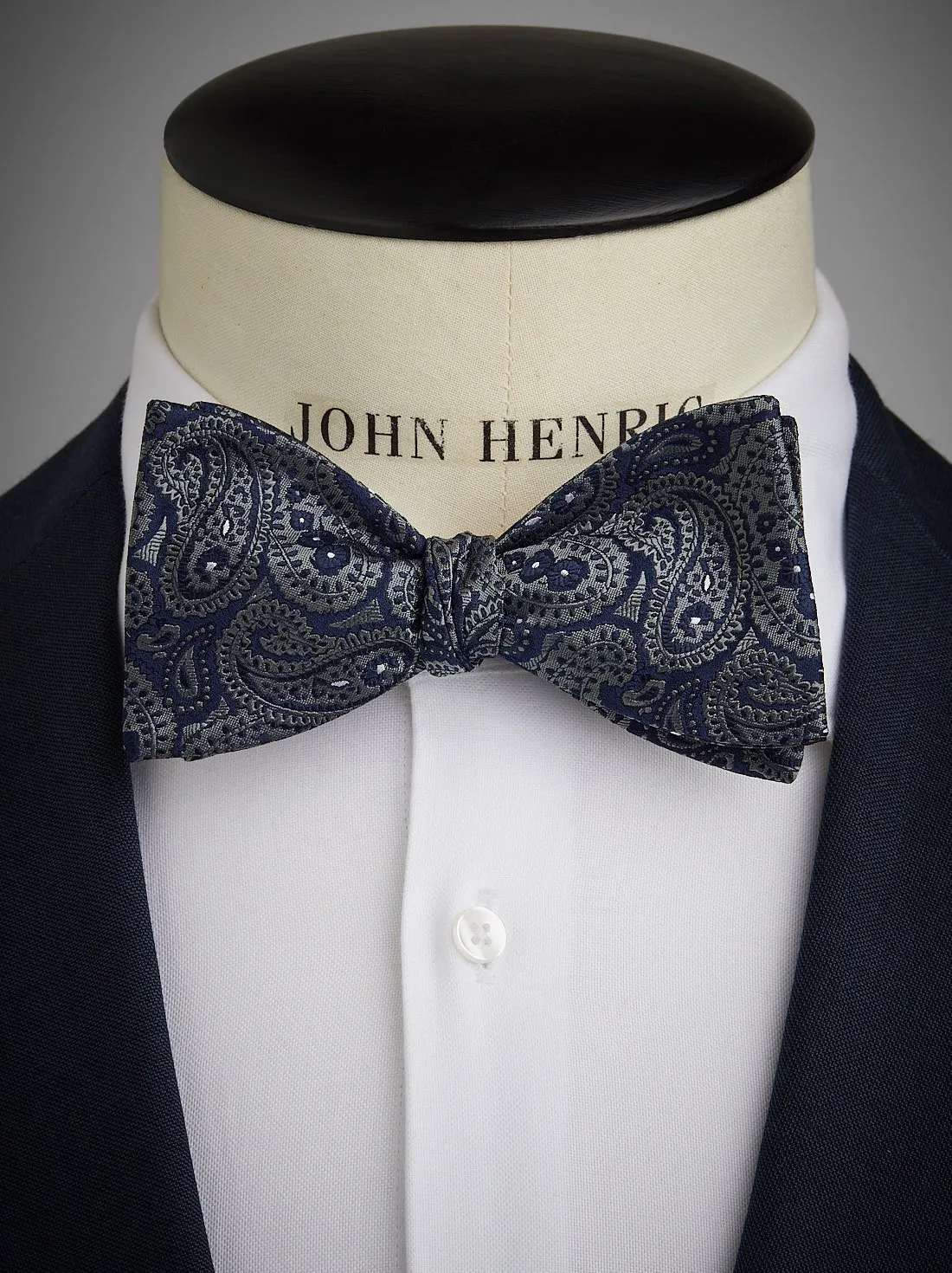 Grey Bow Tie Paisley