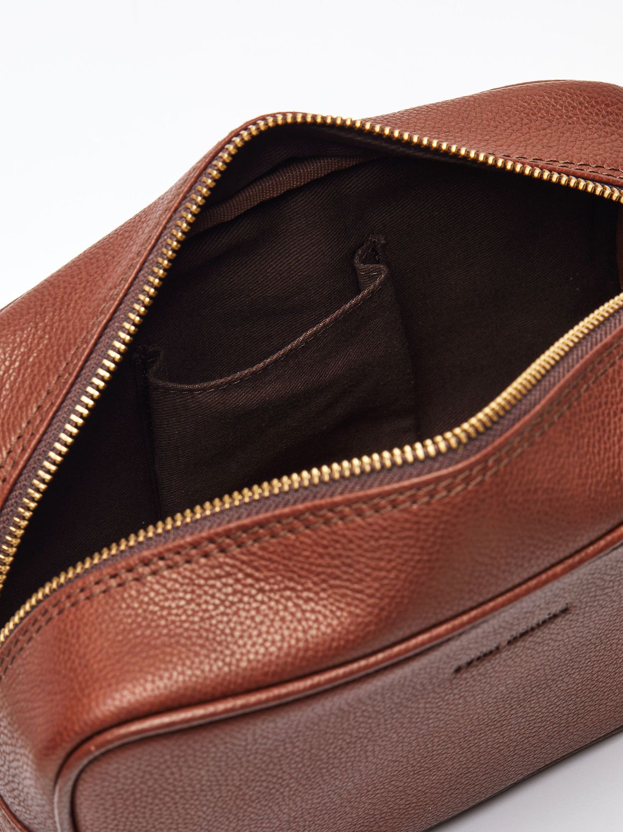 Chestnut Toiletry Bag Ponza 