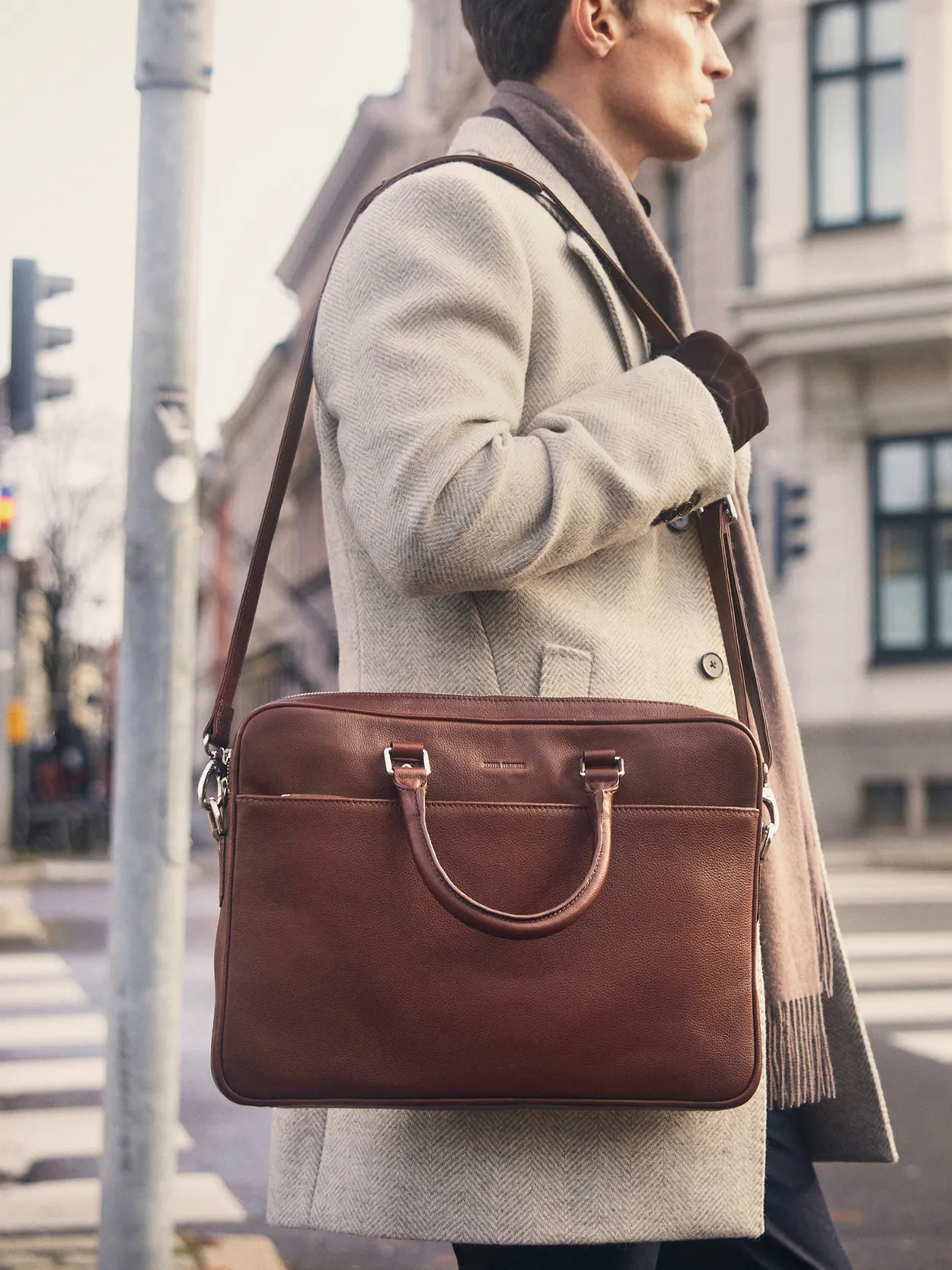 Johnnie walker laptop shop bag